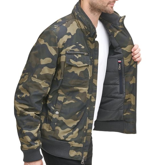Tommy Hilfiger Men's Four-Pocket Filled Performance Bomber Jacket. - Picture 1 of 5